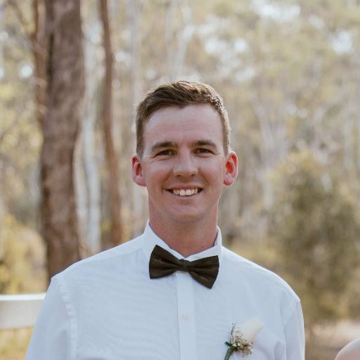 Headshot of Mitch Cox, owner and expert 4x4 mechanic at MBC 4X4 Solutions in Bendigo, standing in the workshop