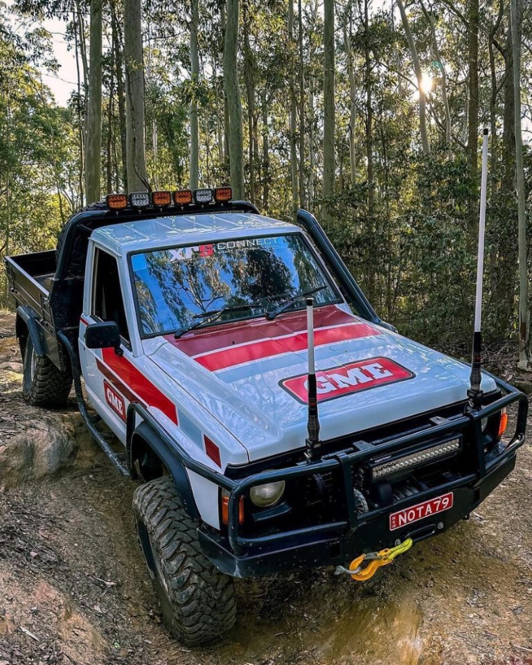 GME Patrol tray ute with UHF antennas, light bar and winch — fleet touring build for a Strathfieldsaye customer.