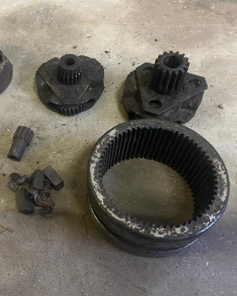Rusted planetary gear set and internals removed from a Warn low-mount winch during service by MBC 4X4 Solutions near Heathcote, badly water-damaged from years without servicing and due for replacement